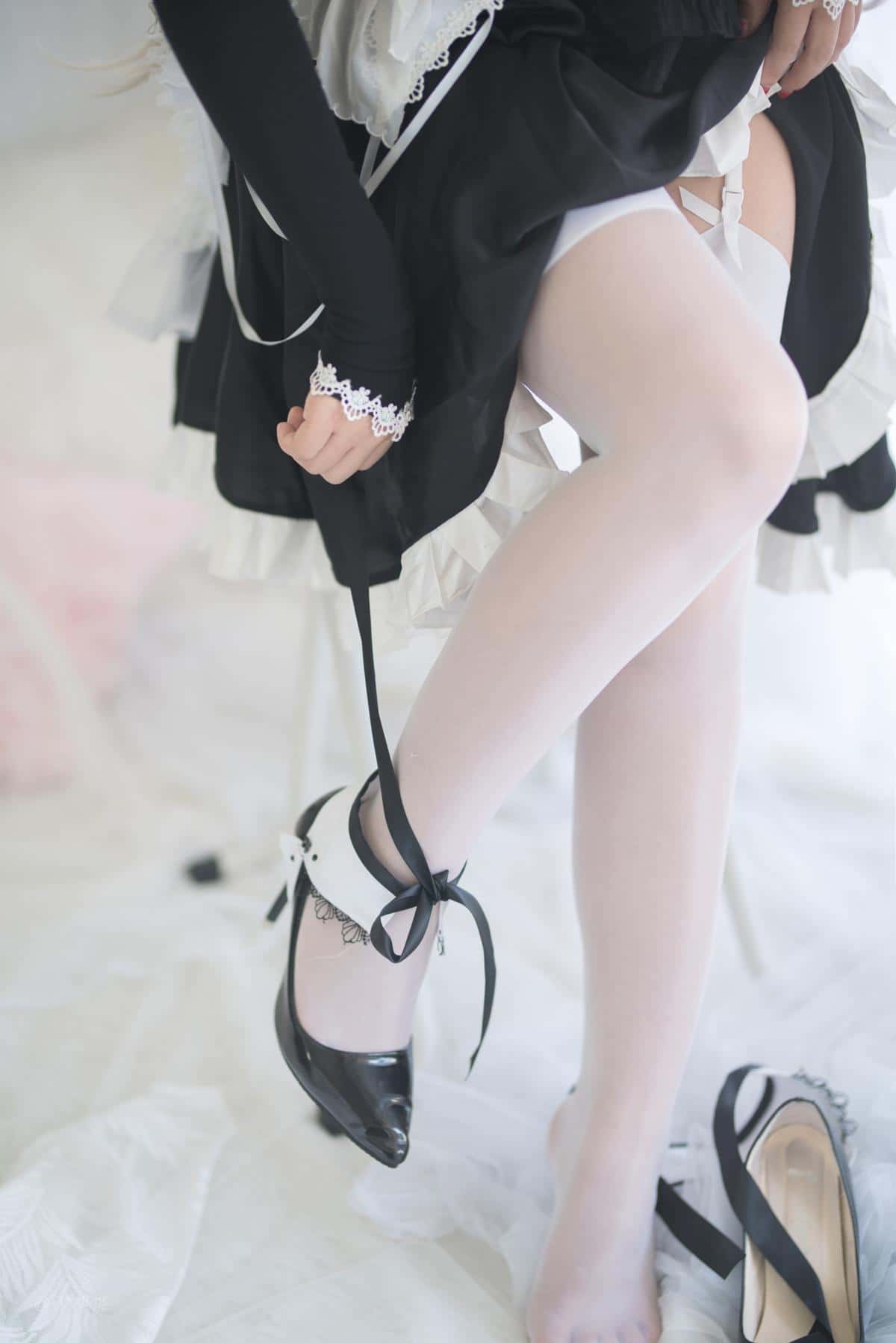 白烨